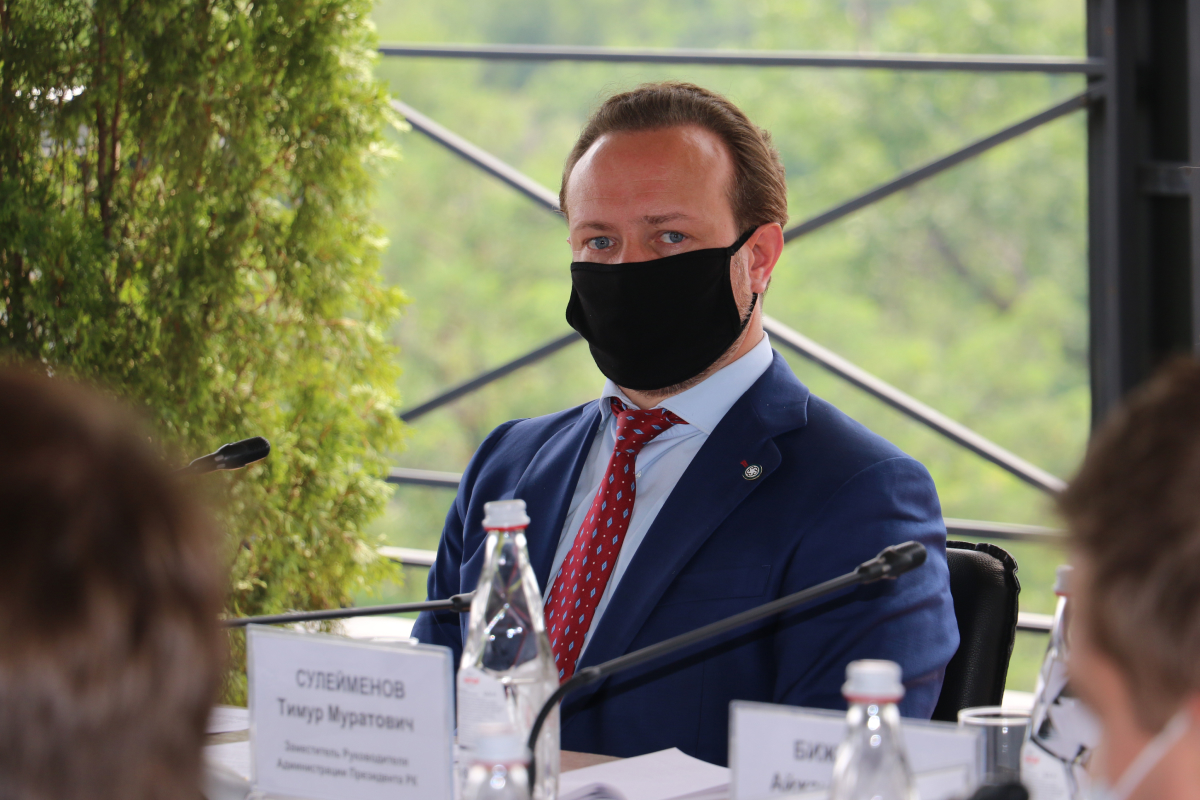 Максим Барышев на встрече администрации Президента в экоофисе ГК «Учёт» 25 июня