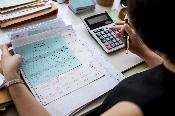 Банки будут передавать налоговой данные о покупках свыше 20 000 МРП