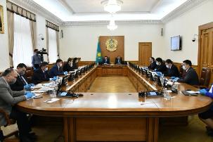 В Алматы прошло заседание оперативного штаба по противодействию COVID-19