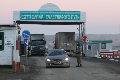 Новый режим работы автомобильных пунктов пропуска на границе Монголии с Россией
