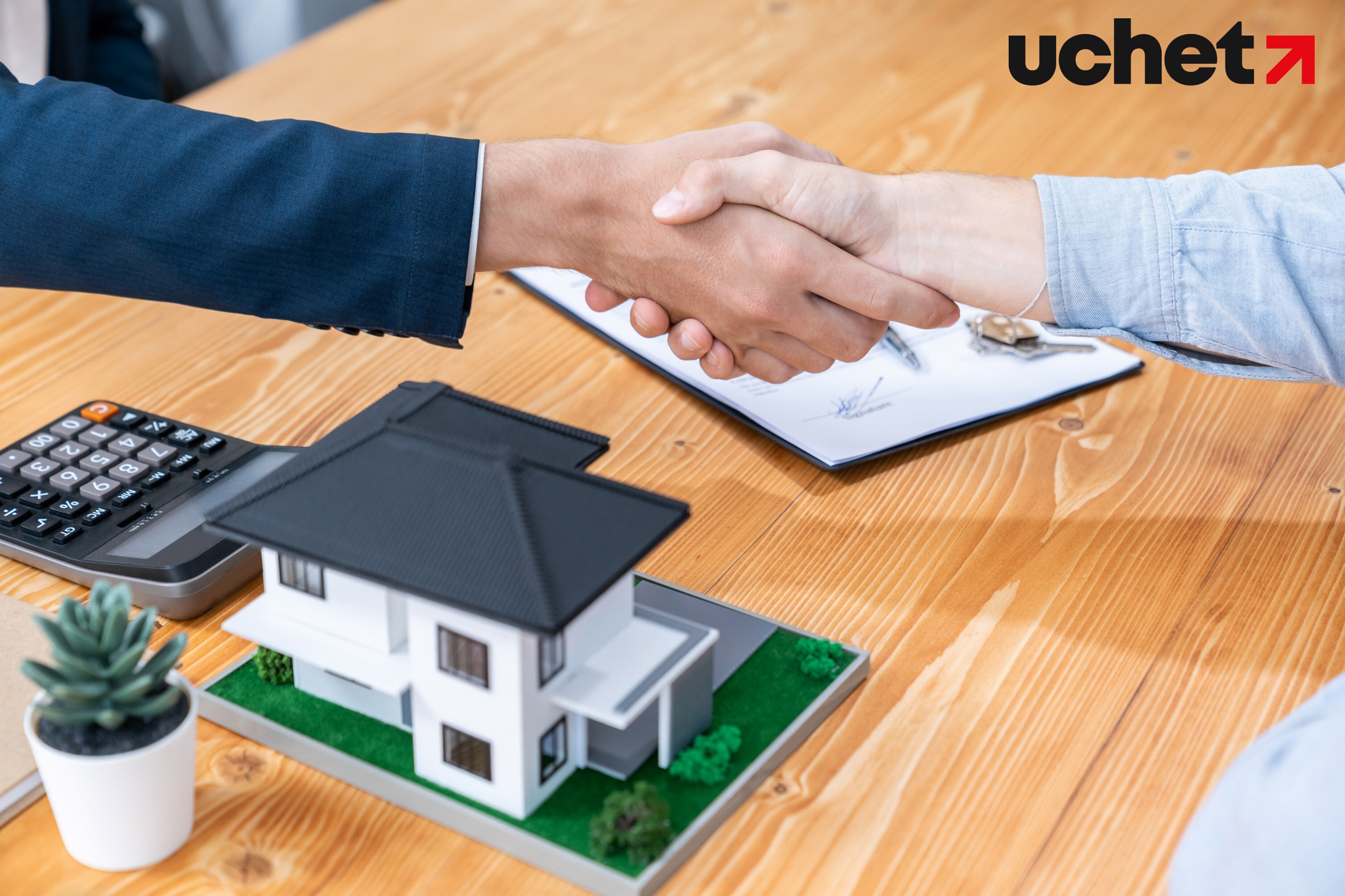 Продажу имущества налогоплательщиков в счет долгов перевели в мобильное приложение