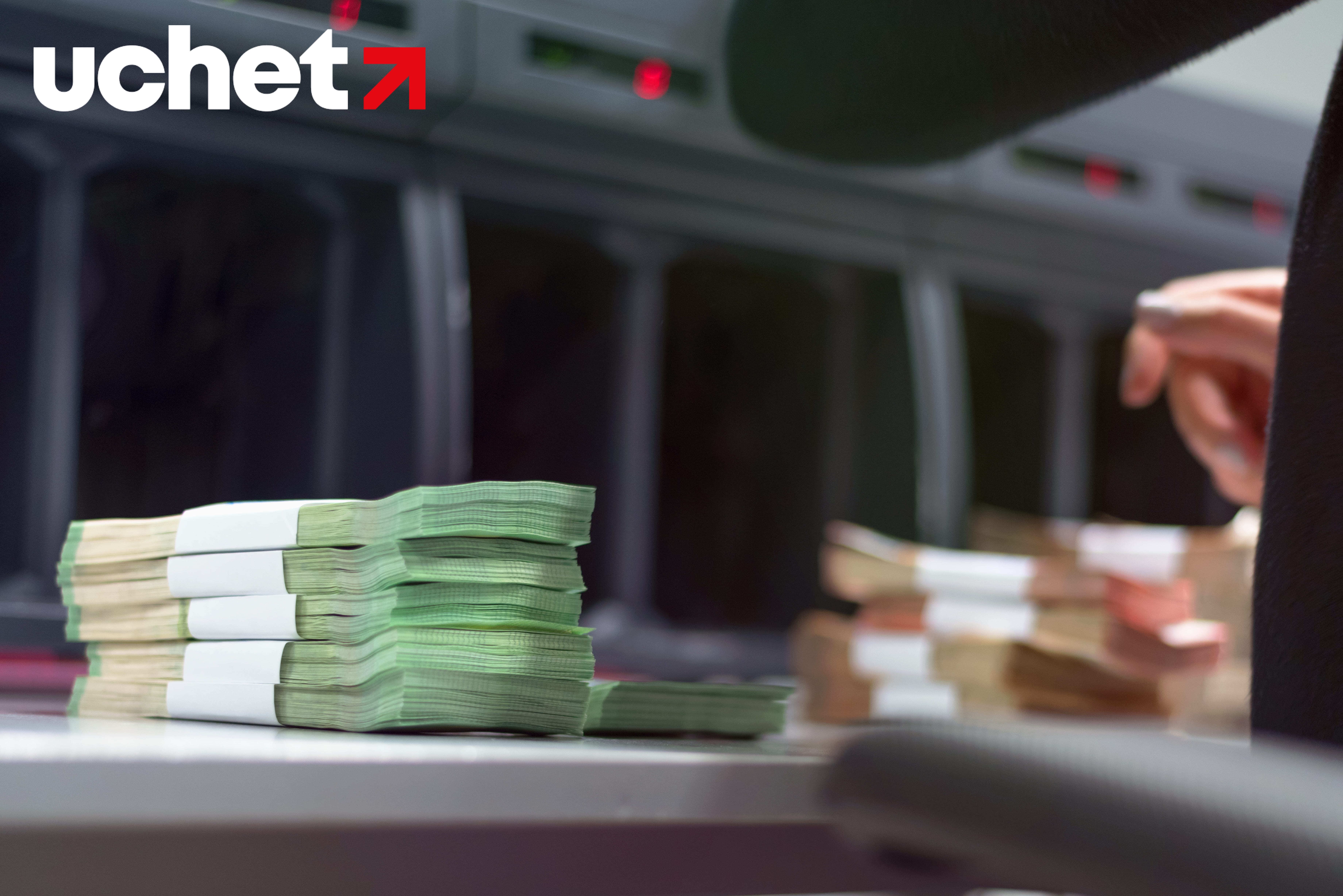 В порядок задержания наличных на таможне внесена техническая правка